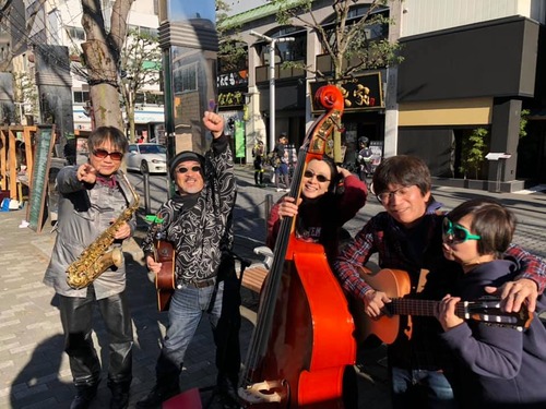 46624962_2366778016683079_8292708265112895488_n