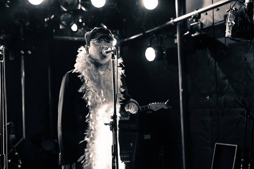 988504_10201301359117750_2079601671_n