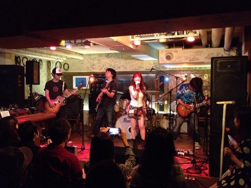 10401922_829447720416124_4418762966335507497_n