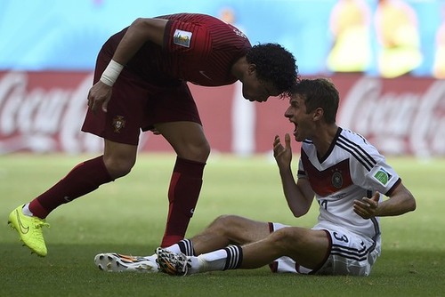 BN-DH015_0616_1_G_20140616205535