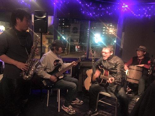 10527472_799373140209568_1337478817577085584_n