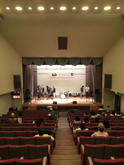 915084_2157017729_136large