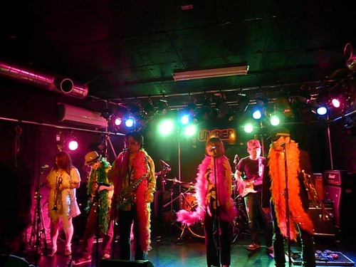 1004741_391814427589513_1563302507_n