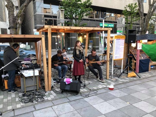 46524019_2366778340016380_9004310841989791744_n