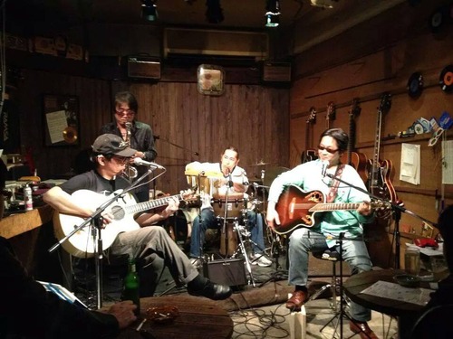 10307243_292555467569322_153204836582759219_n