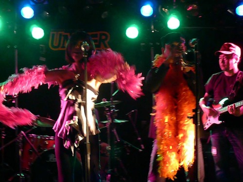 1045068_391814137589542_1916869896_n