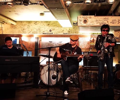 19030272_876153832534670_3753255576657124096_n