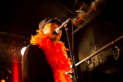 1009753_10201301359877769_883490733_n