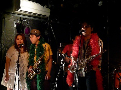 1013970_391813034256319_1288351175_n