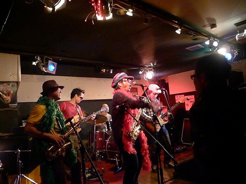 536537_299414036829553_102396720_n