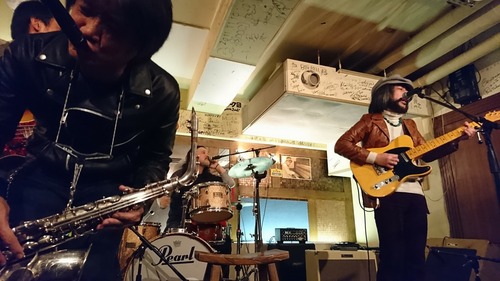 27708056_556843698012663_1815090276_o