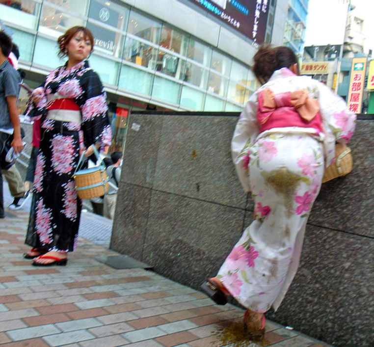 素人　薄着 