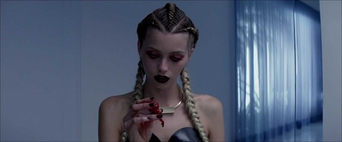 TheNeonDemon14