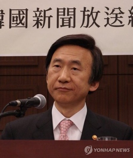 RqrXB0w2jsNLxYp1381584110_1381585817