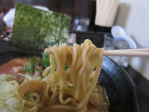 濃麺海月　麺上げ