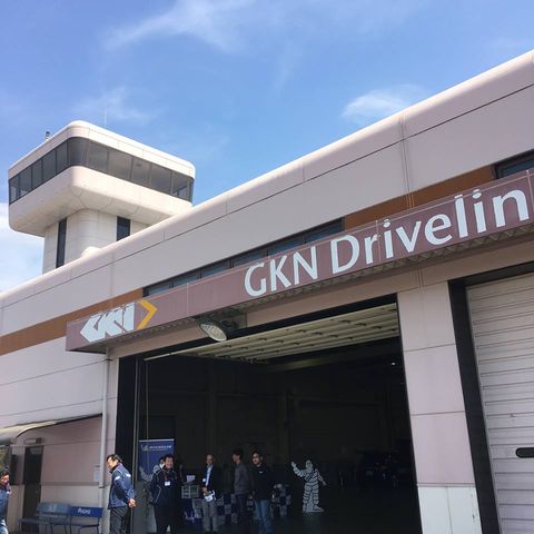 29790881_1474418036018948_684355274286301184_n