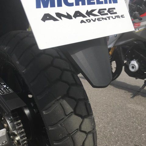 54520224_1954141211381406_2717428075921932288_n