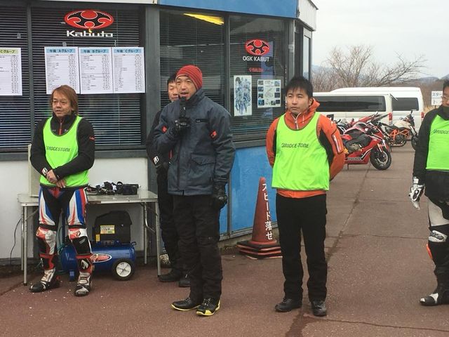 28795077_1454215868040612_8674307385823772977_n