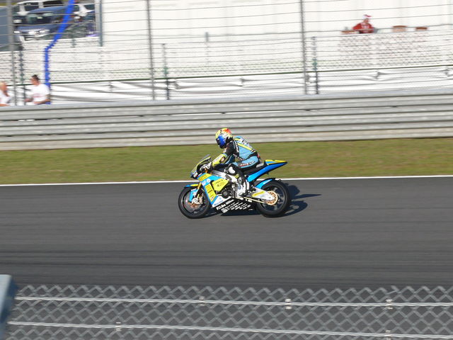 P1060880