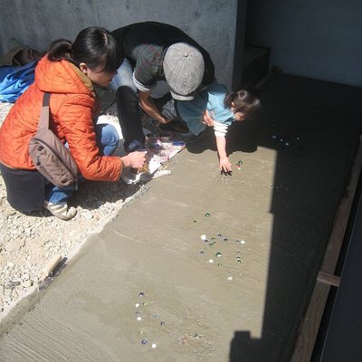 100327ビー玉埋め込み