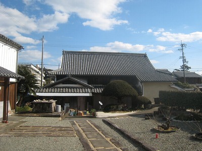 120113牟岐の後藤家・中庭から見た主屋
