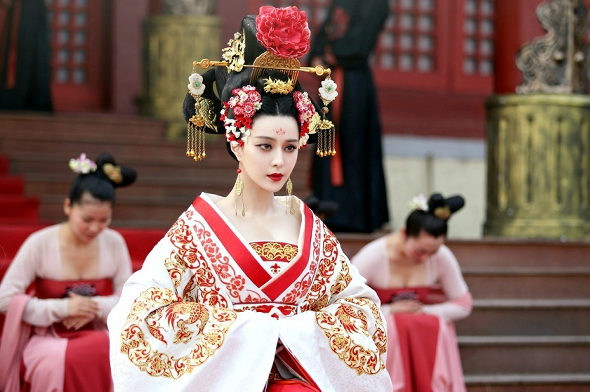 中国人気宮廷ドラマ 武媚娘伝奇 女優範氷氷とその役コスプレをした男性 Witdealssのブログ