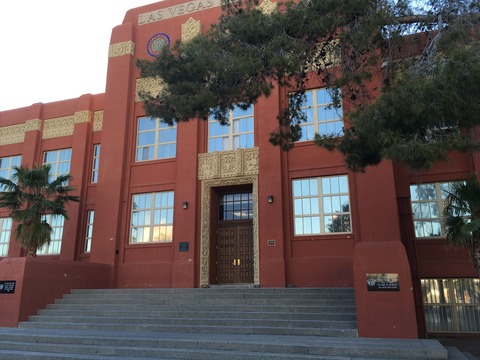 20180425_143632047_iOS