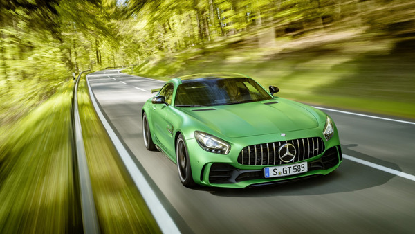 mercedes-amg-gt-r-2