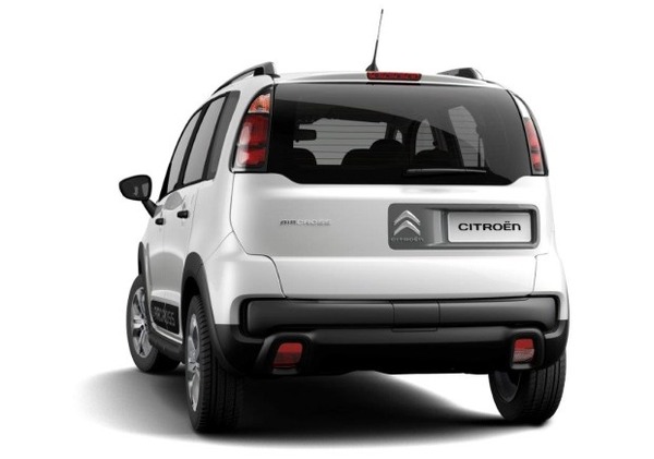 Novo-Citroën-AIRCROSS-Live-Nacrè-2-620x435