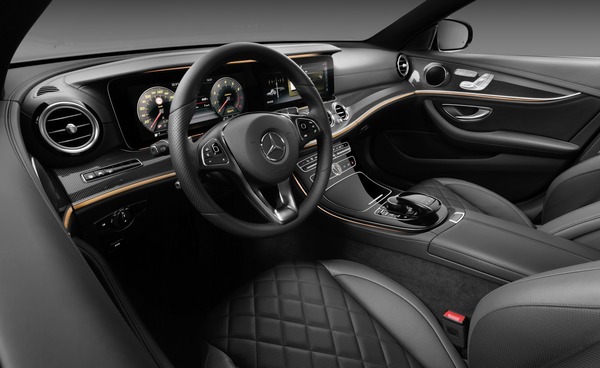 2017-Mercedes-E-Class-Interior-Carscoops6