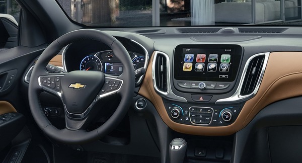 2018-Chevrolet-Equinox-010