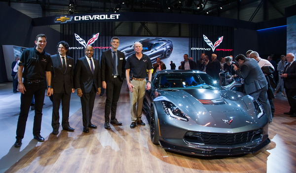 2016-CorvetteGrandSport-18