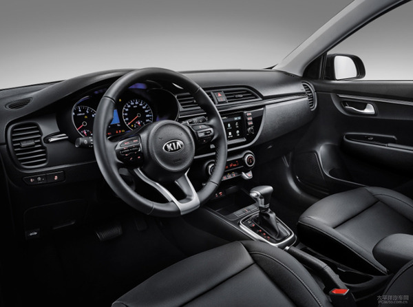 2017-Kia-K2-interior-dashboard