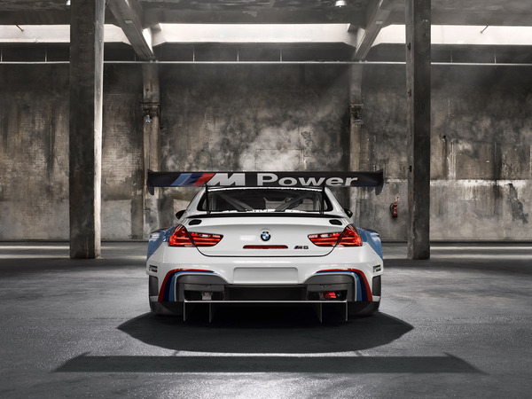 BMW-M6-GT3-17