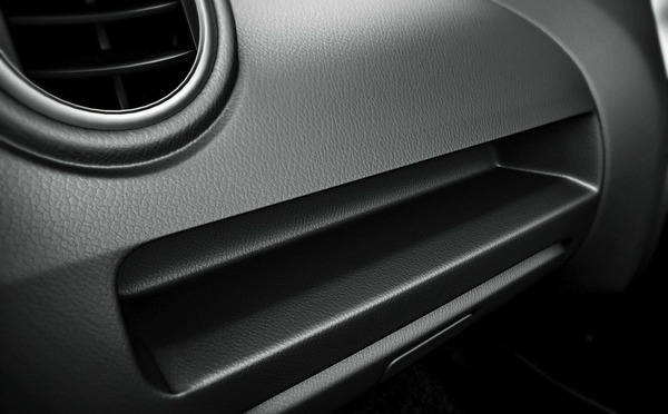 Maruti-Alto-800-facelift-dashboard-press-shots