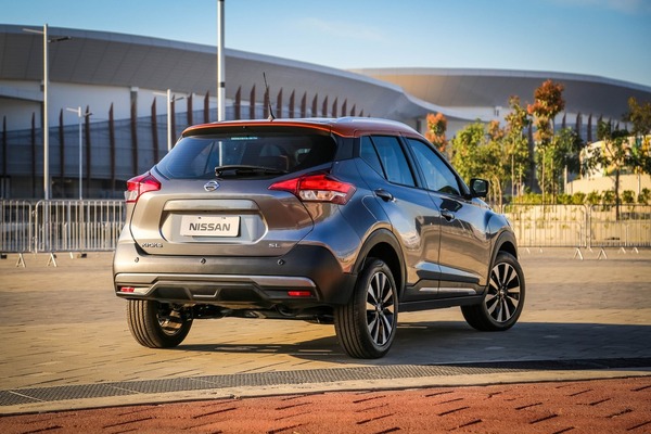 Nissan-Kicks-rear-three-quarters-right-side