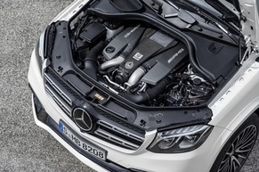 2017-Mercedes-GLS-43