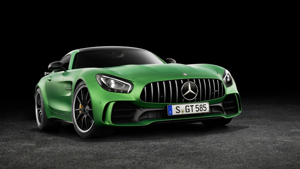 mercedes-amg-gt-r-10