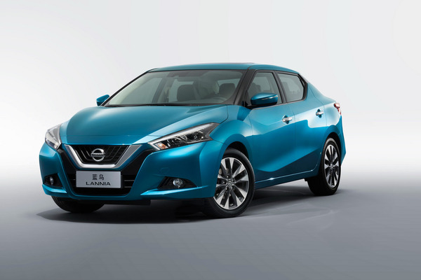 Nissan-Lannia-4