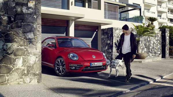 2016-volkswagen-beetle-for-europe-2