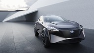 f6b3aee8-nissan-unveils-imq-concept-geneva-35