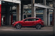 d467c35e-2020-nissan-rogue-sport-4