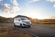 e7c529b3-opel-zafira-life-1