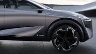 ed94149f-nissan-unveils-imq-concept-geneva-36