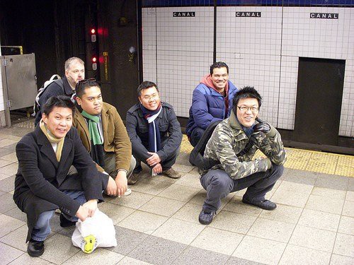 asian2_squat