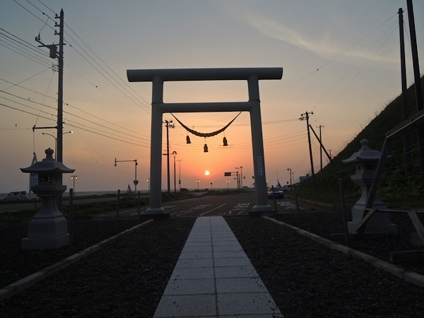 日本最北端 宗谷岬神社 宗谷岬 日の出 サロマ湖 端めぐり 神社めぐり Mofp World