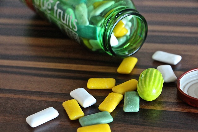 chewing-gum-1377268_640