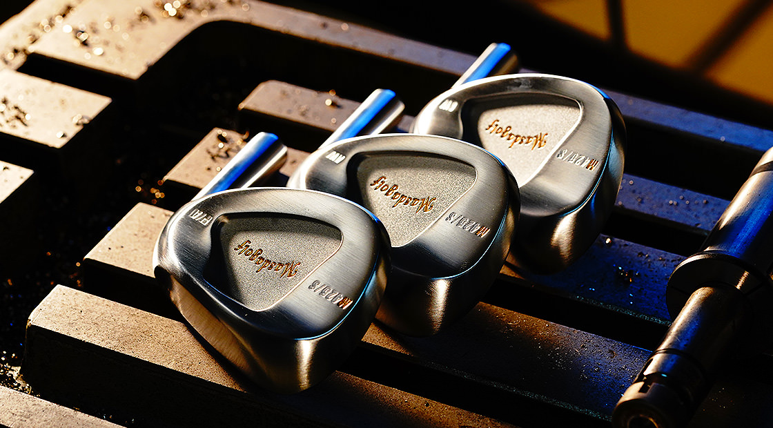 ãã¹ãã´ã«ããStudio Wedge M425ã¹ãã¬ã¼ãã¦ã§ãã¸ã