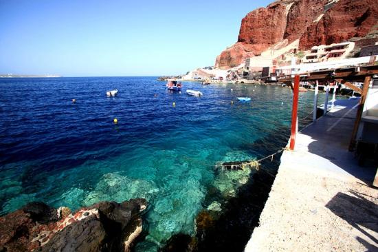 Amoudi Bay