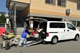 福祉車輌(みずほ号)の贈呈